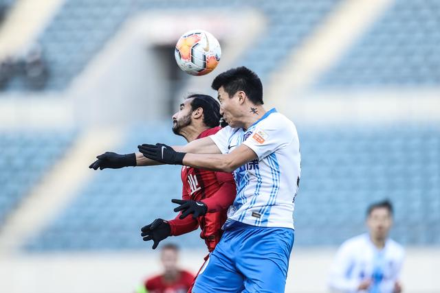 巴萨球员将身穿125周年特别版球衣出战